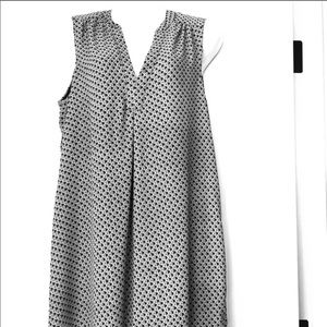 H&M Patterned Gray Shift Dress